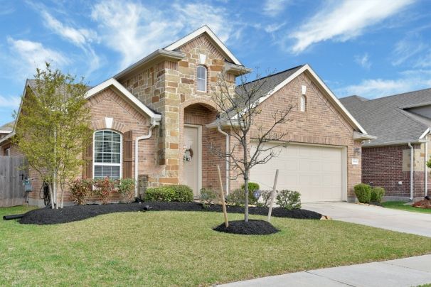https://CarmelaP.NewConstructionHomesForYou.com